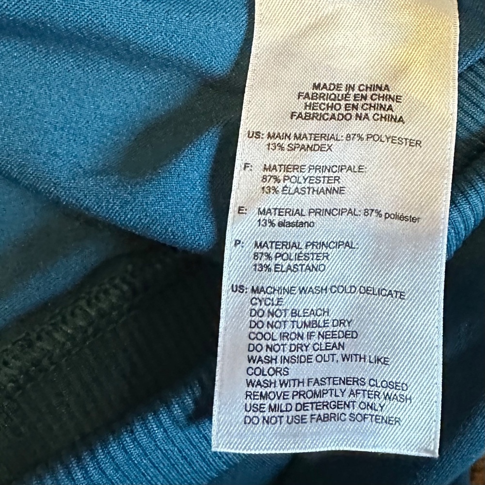 adidas Club 1/4 Zip Vest Sz L - Picture 6 of 6